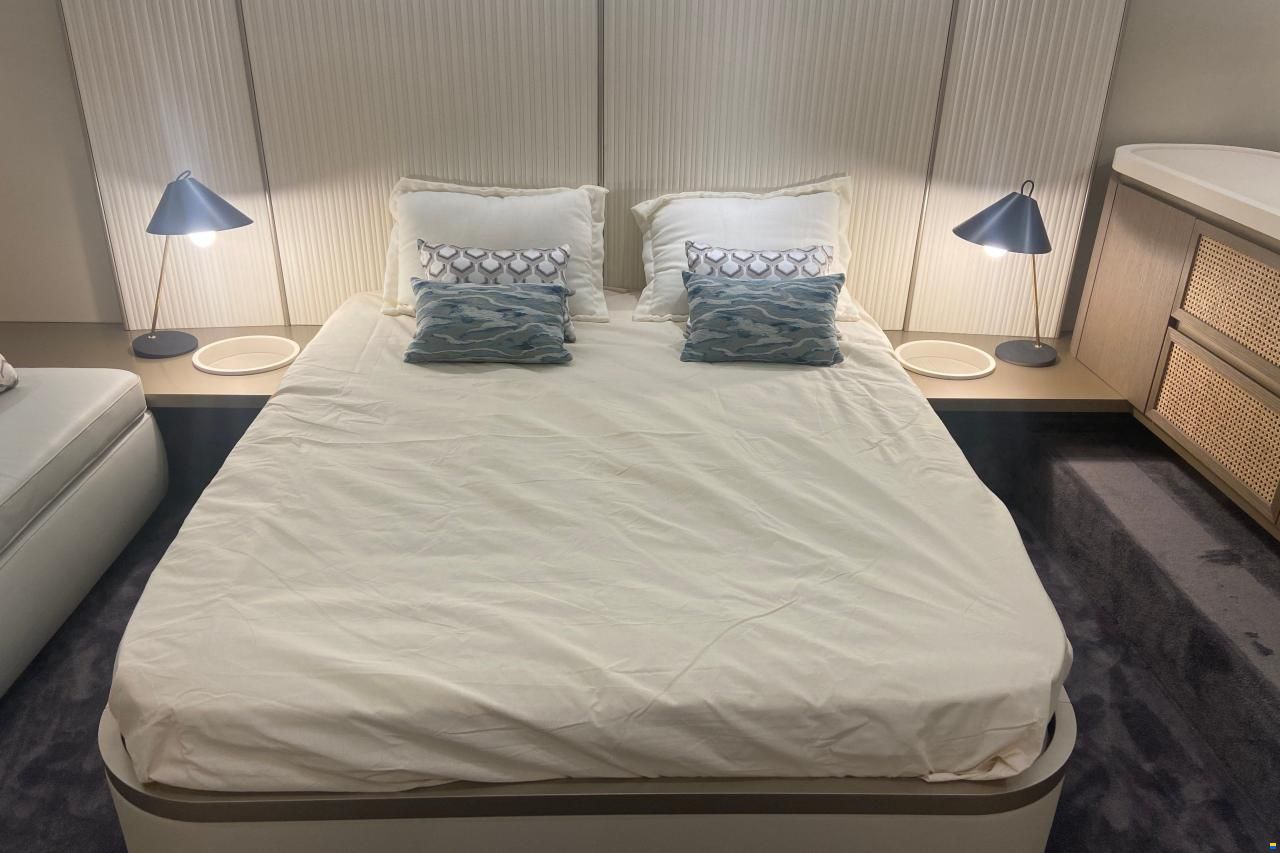 Azimut Magellano 60