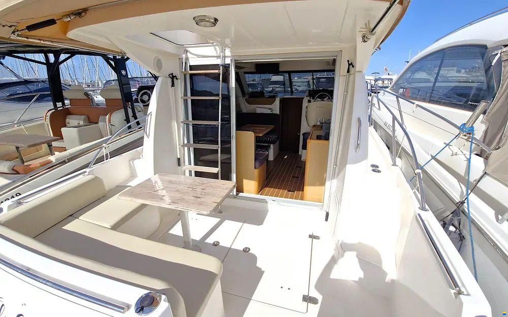 Jeanneau Merry Fisher 10