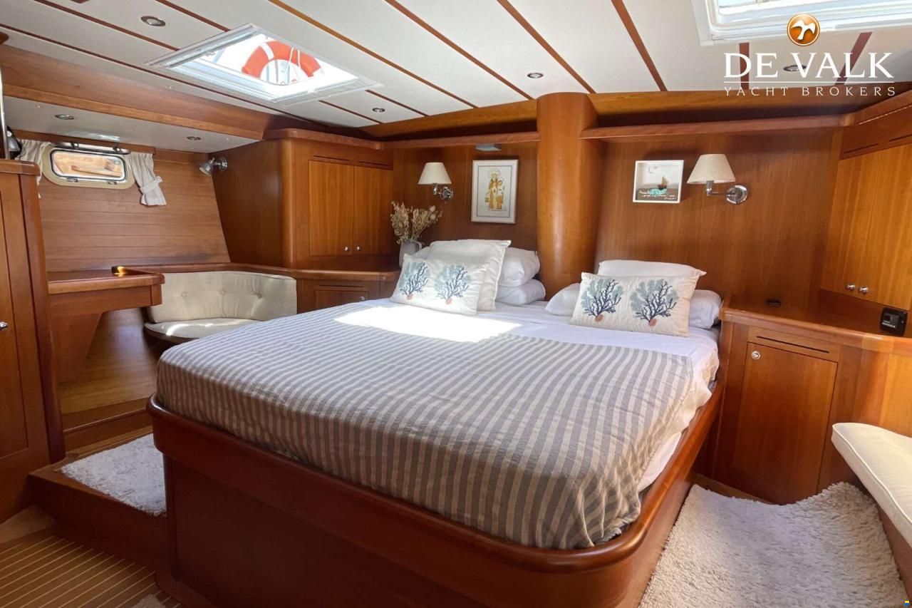 Farr 63 Pilot House