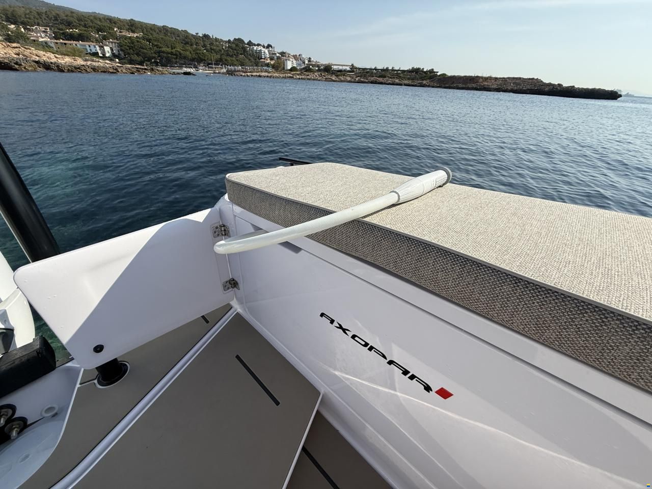 Axopar 37 Sun-Top