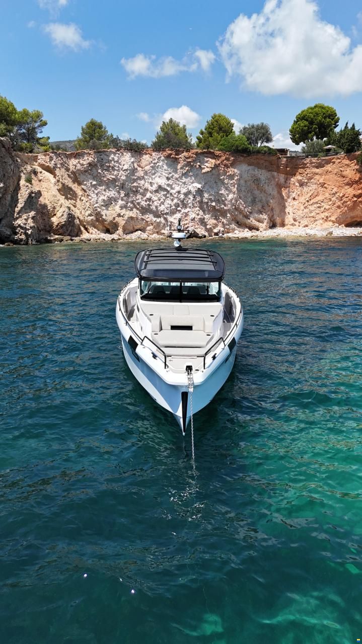 Axopar 45 Cross-Top