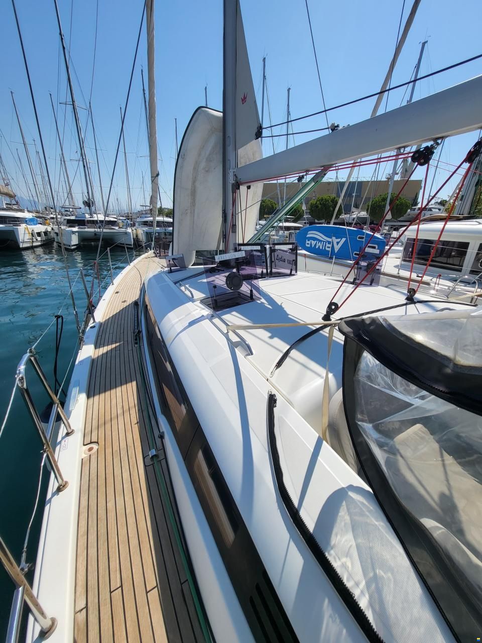 Jeanneau 54