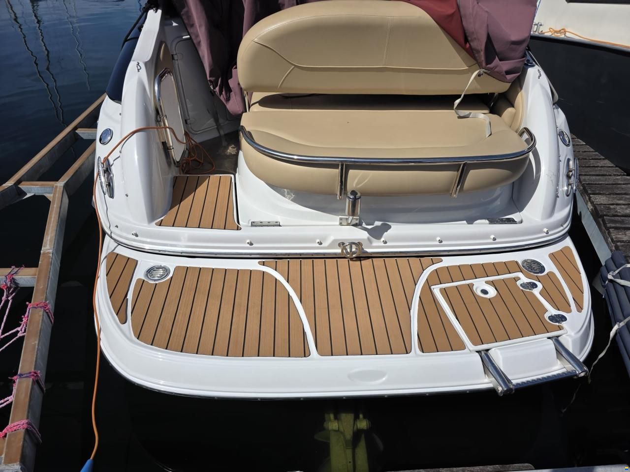 Crownline 260 CR