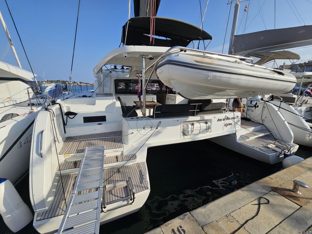Lagoon 46
