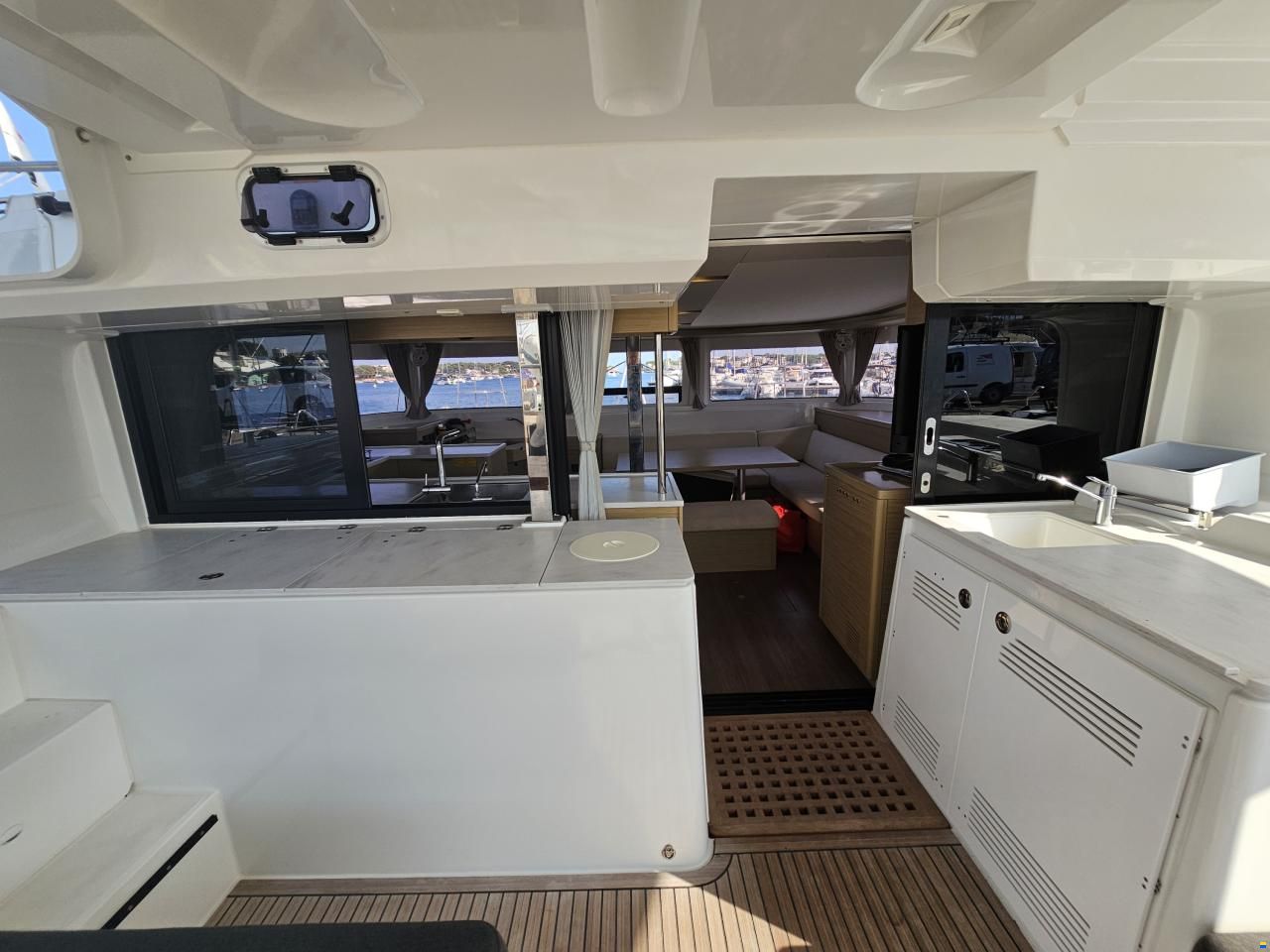 Lagoon 46