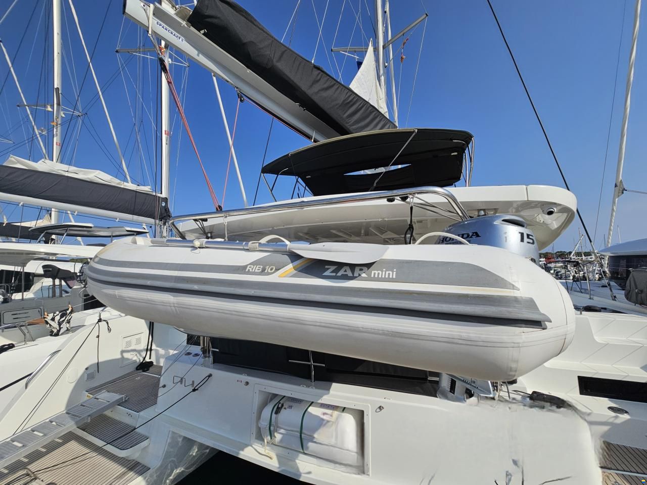 Lagoon 46