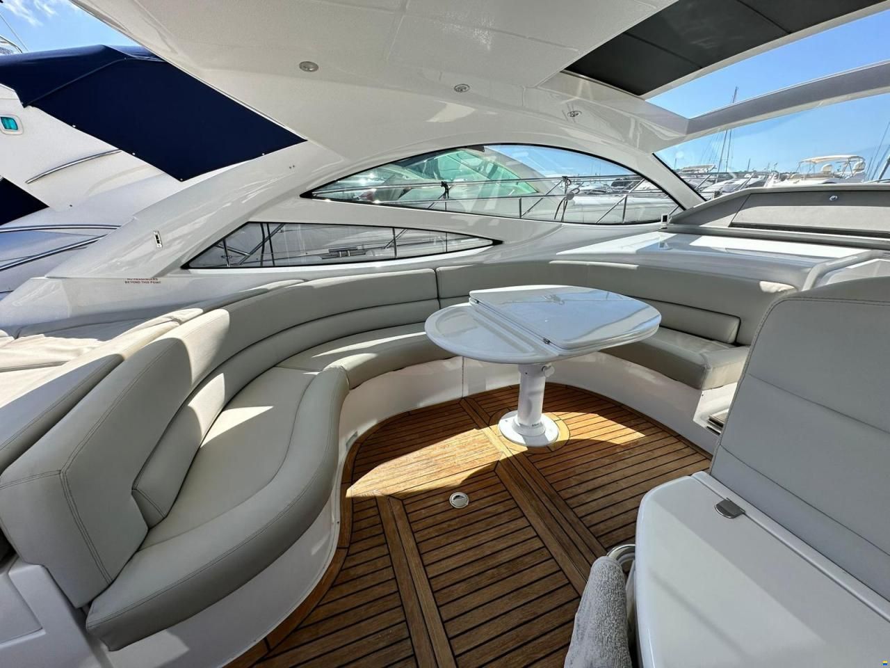 Pershing 46