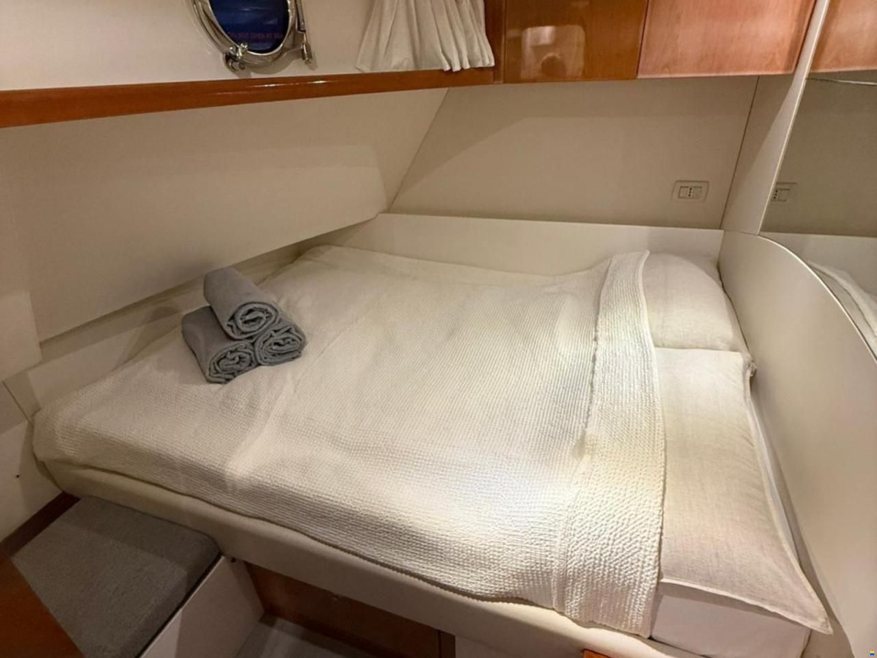 Pershing 46
