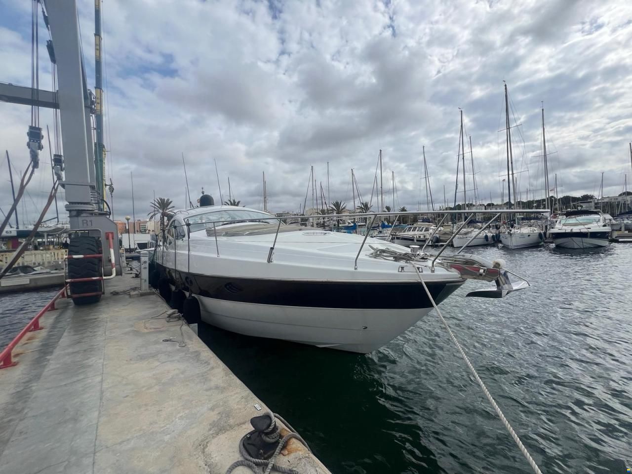 Pershing 46