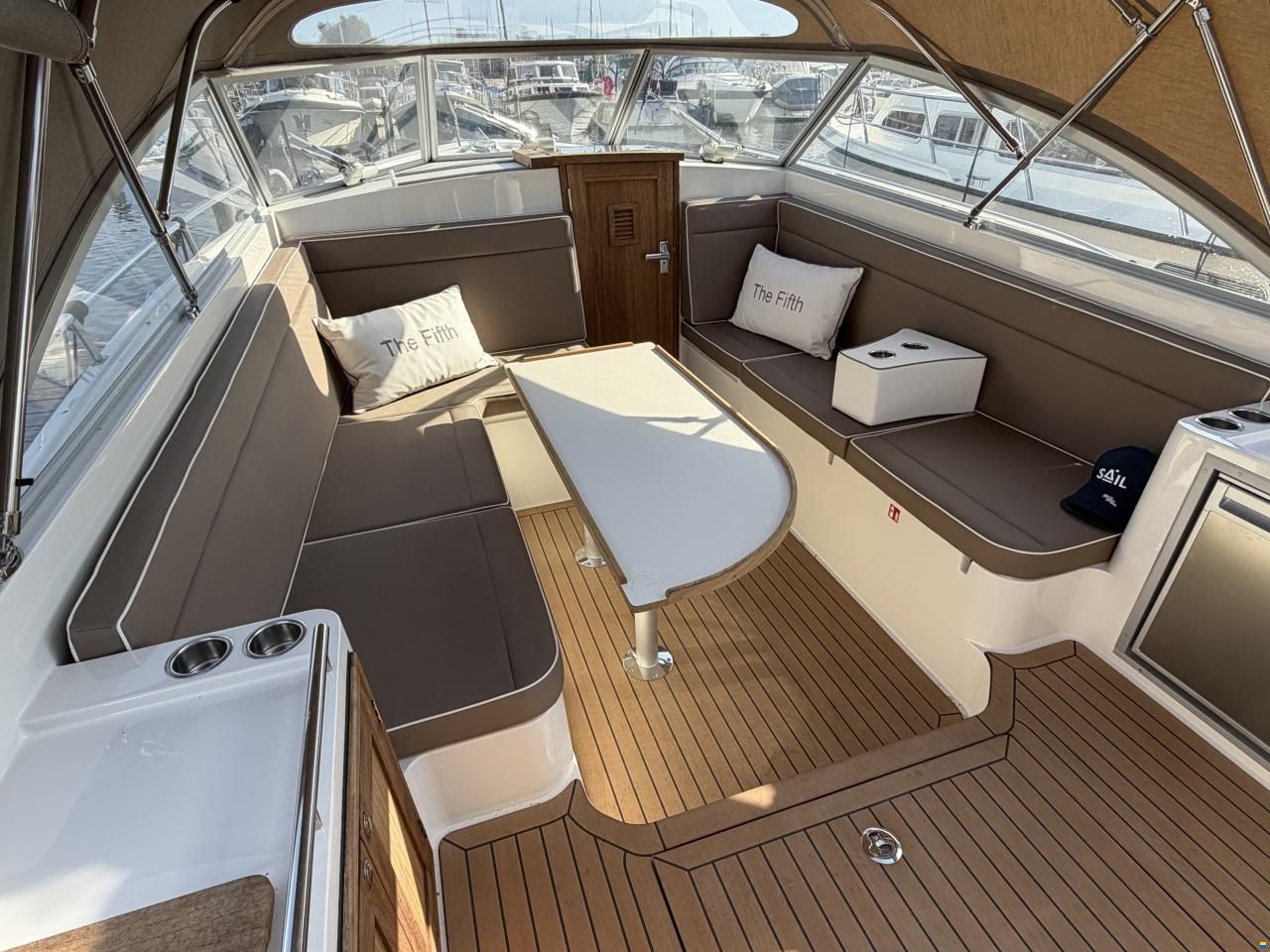 Intender 950 cabrio