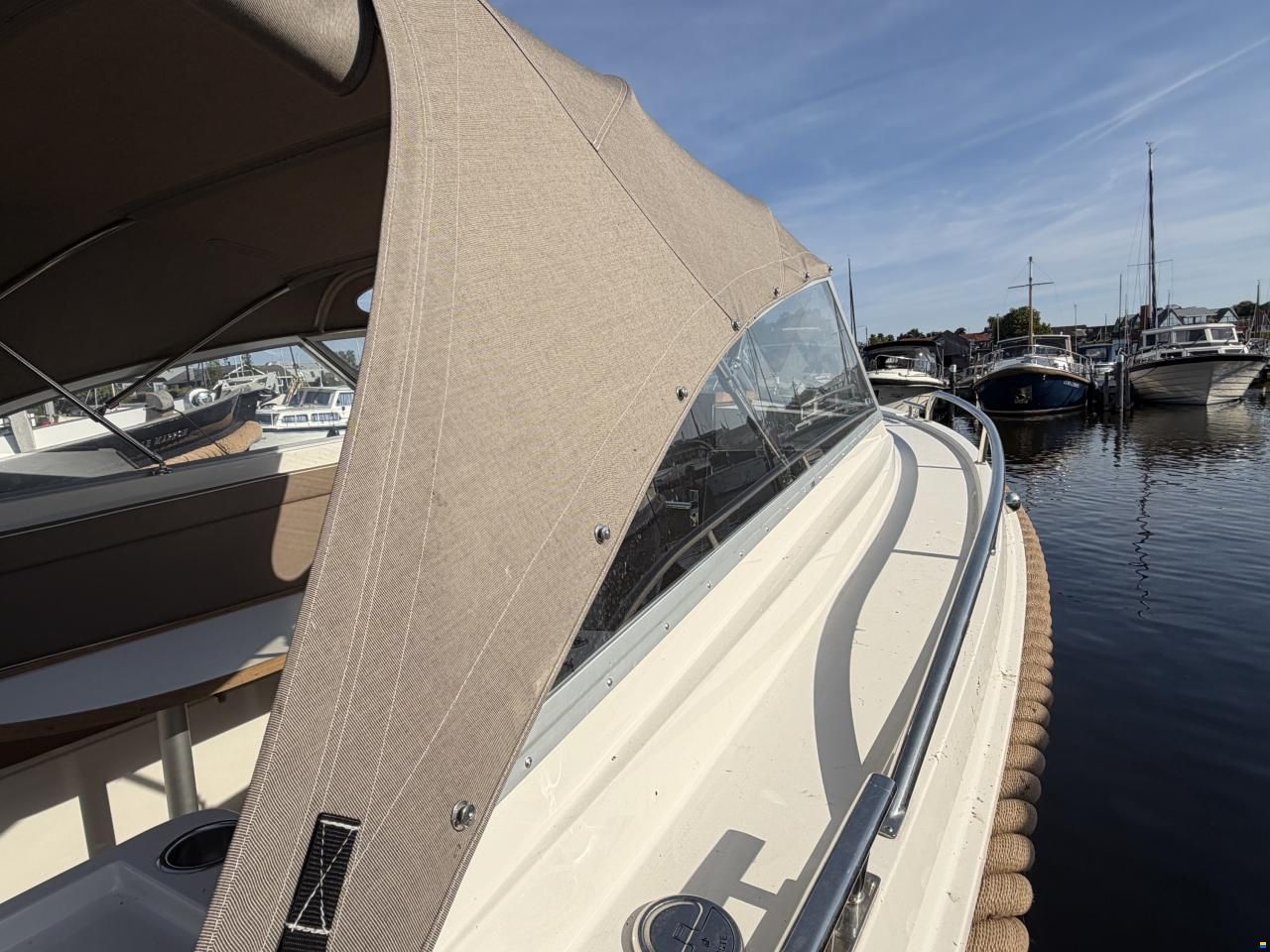 Intender 950 cabrio