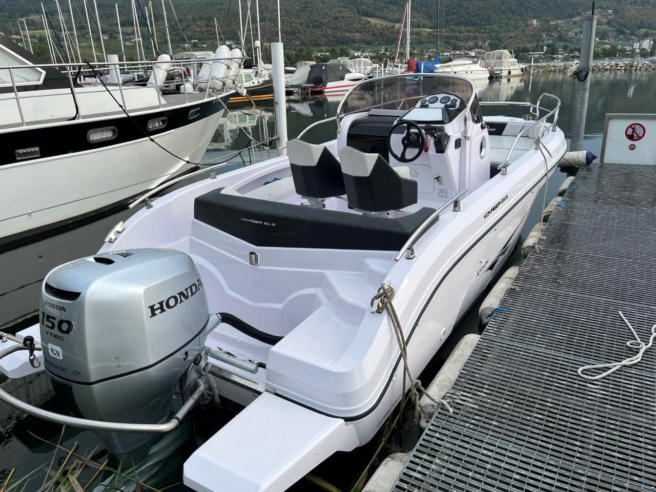 Ranieri Voyager 21S
