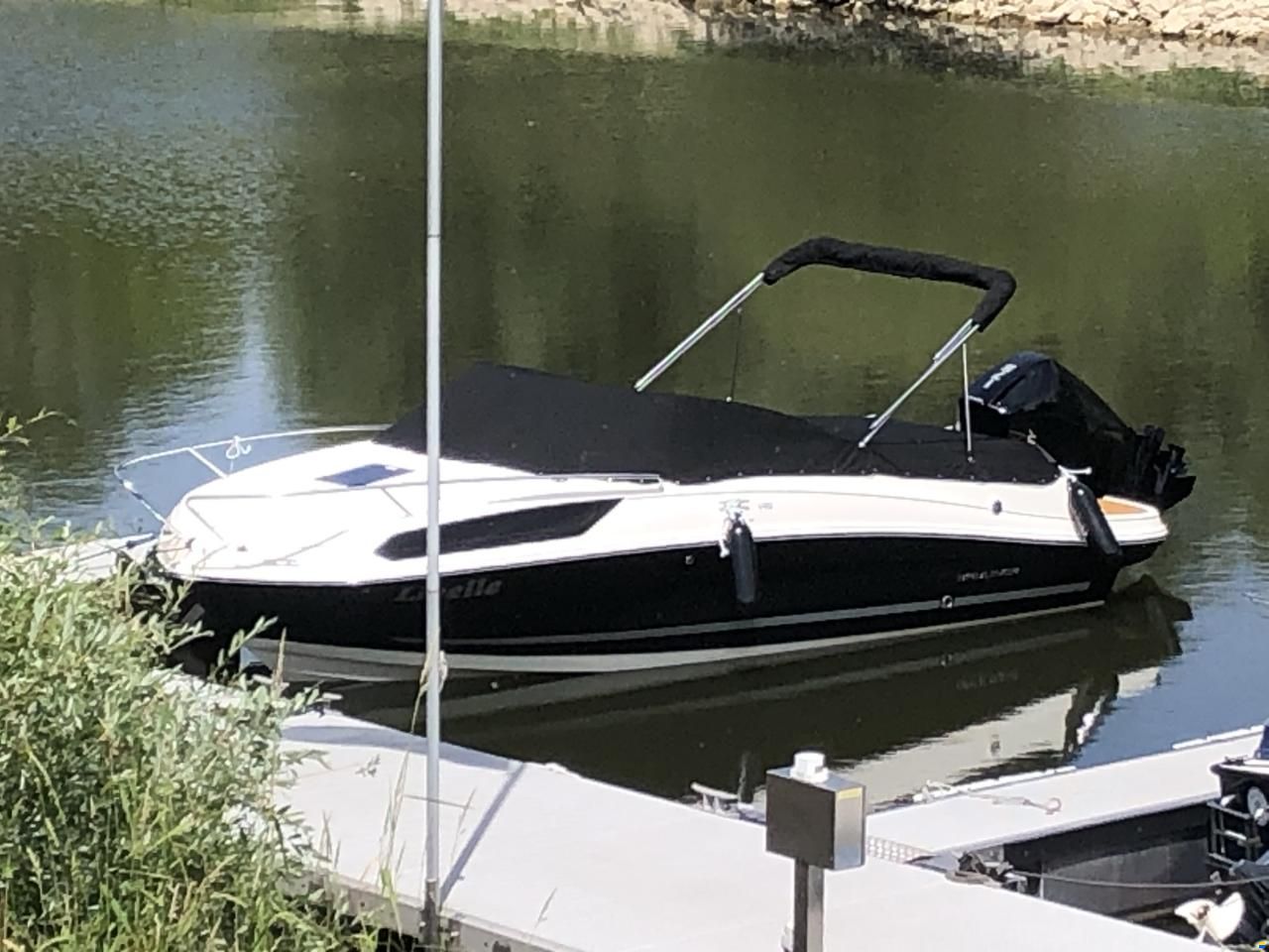 Bayliner VR5