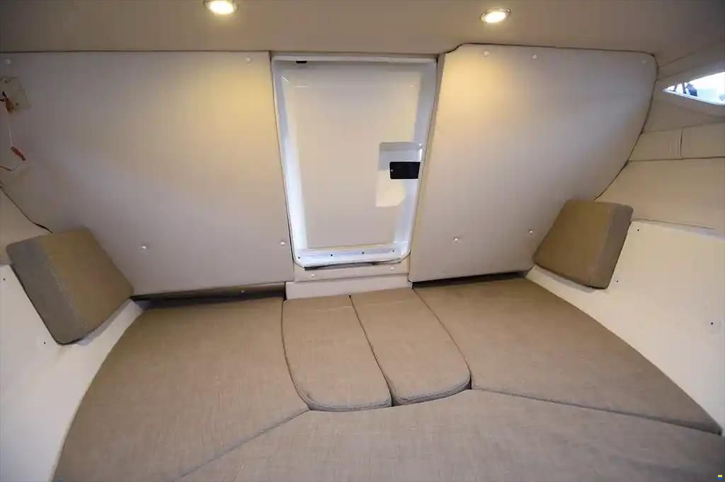 Bayliner VR5