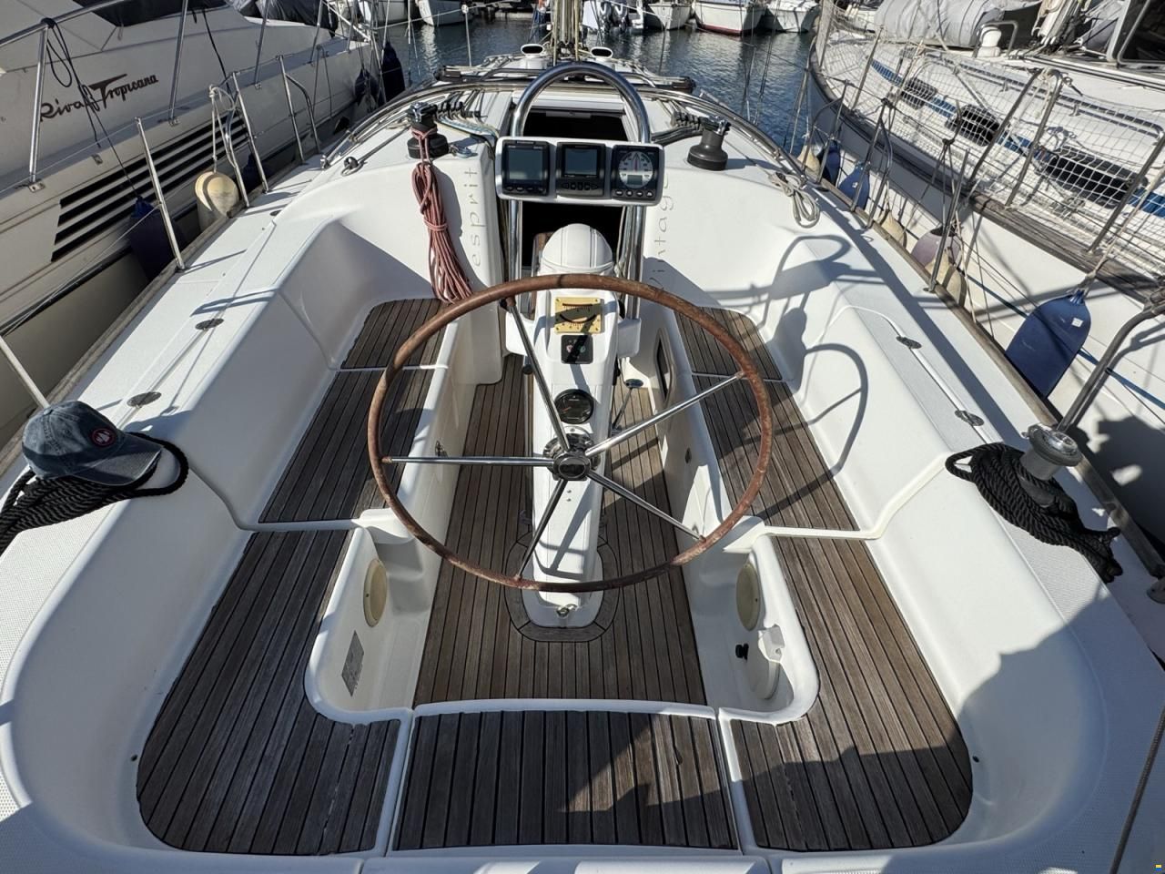 Harmony 38 Vintage