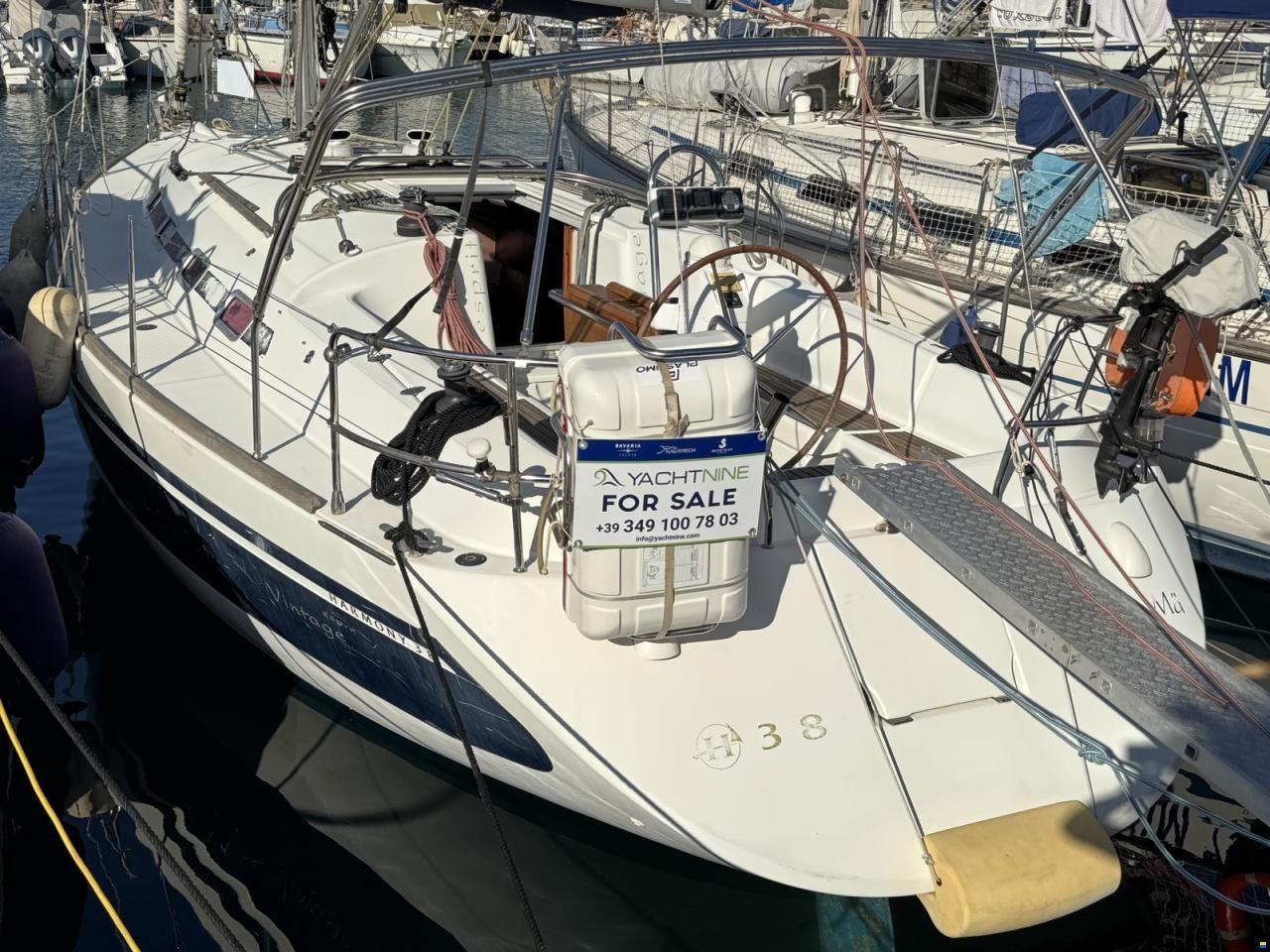 Harmony 38 Vintage