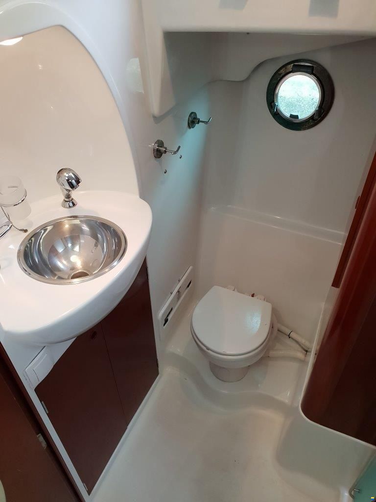 Beneteau Swift Trawler 42