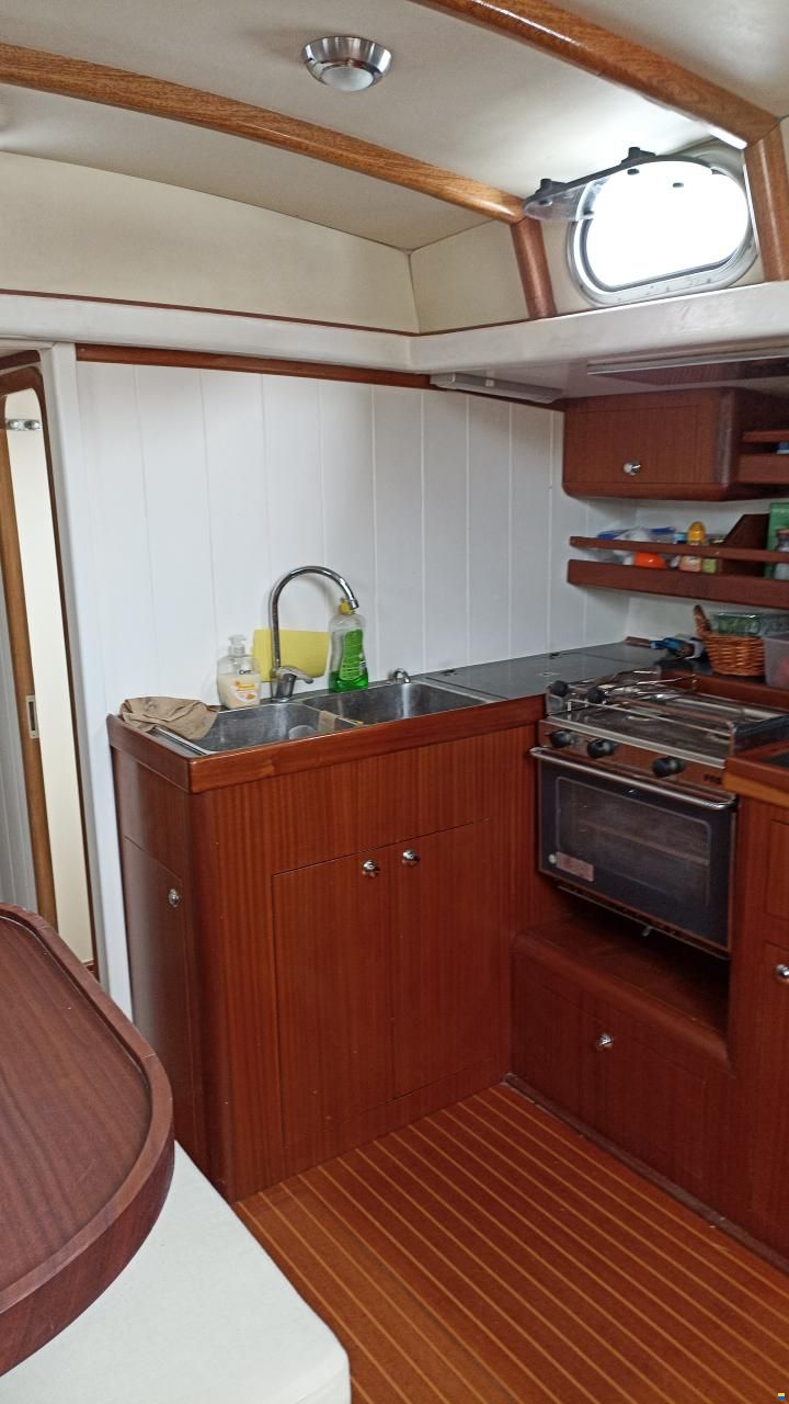 Sloop One off