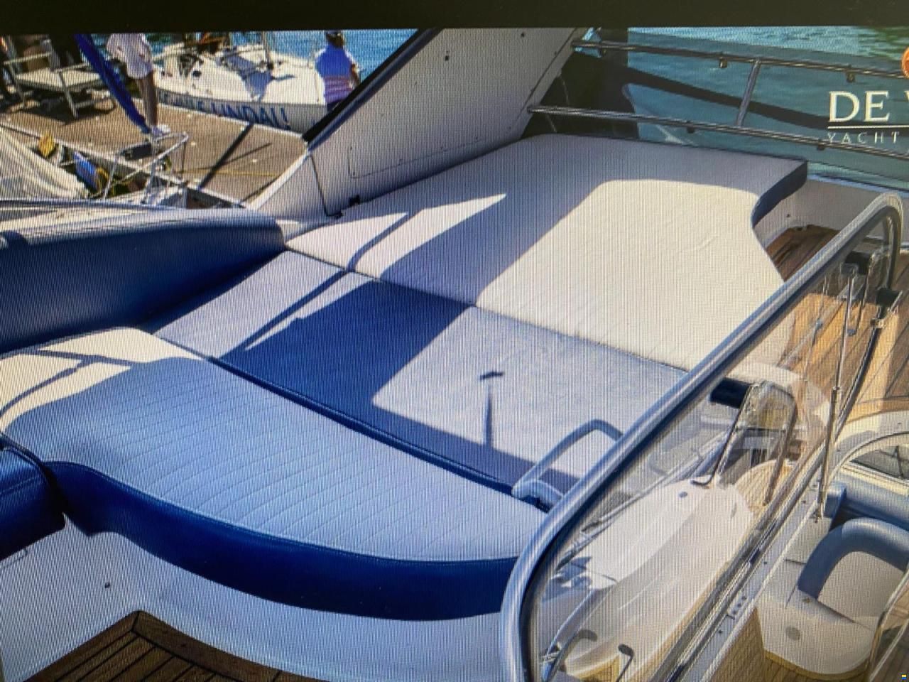 Galeon 390 Fly