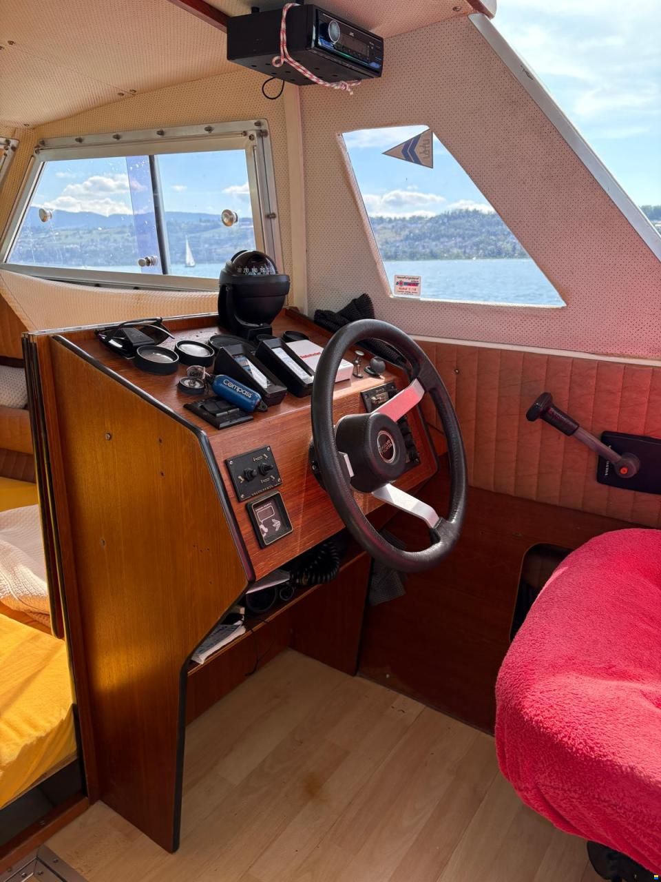 Saphire 650 Cabine