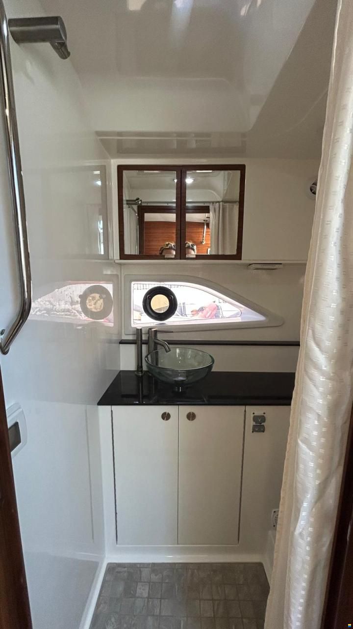 Sea Ray Sundancer 320