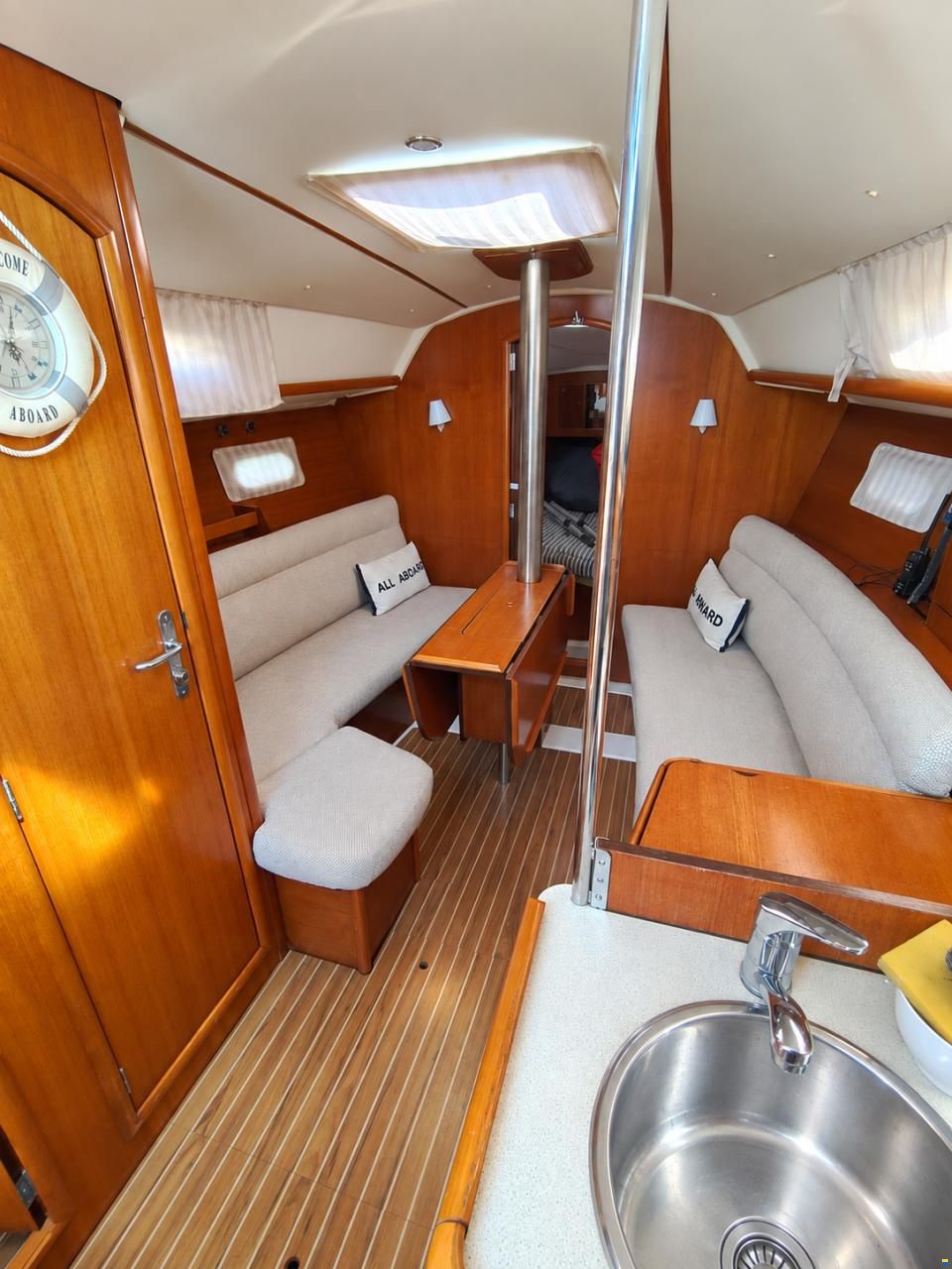 Jeanneau Sun Odyssey Legend 32