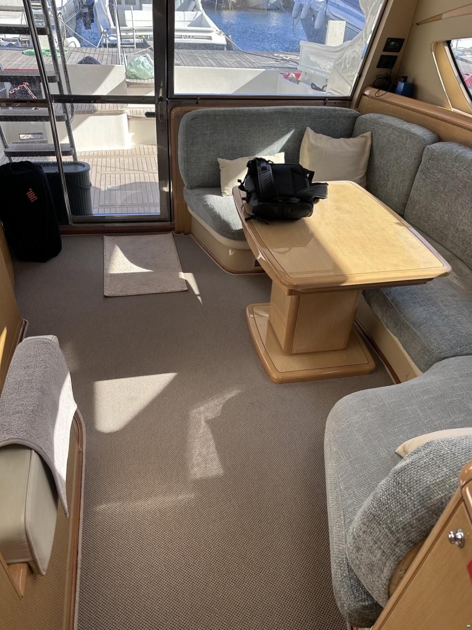 Ferretti 460