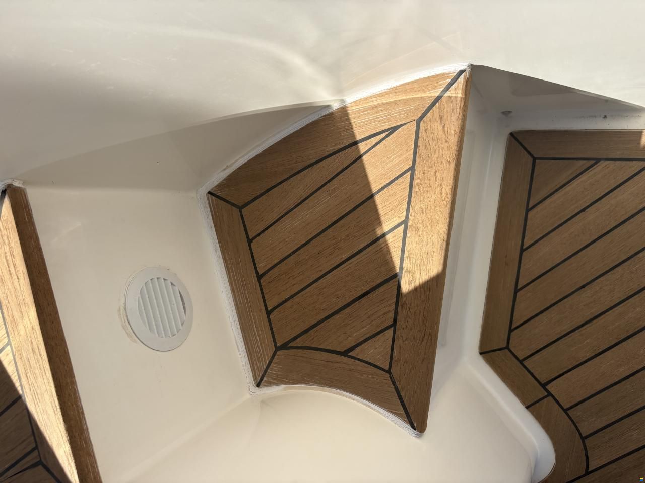 Ferretti 460