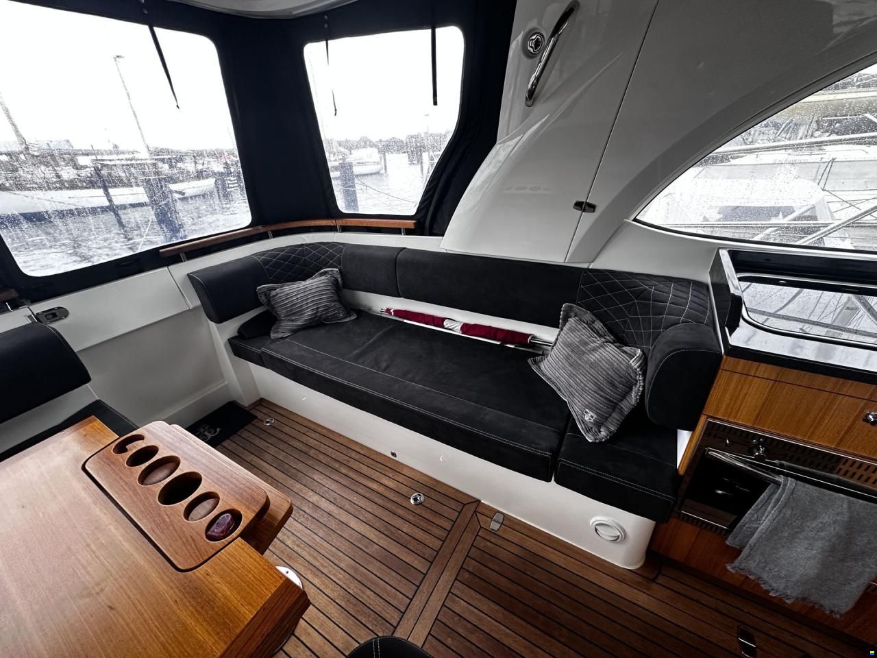 Marex 360 CC