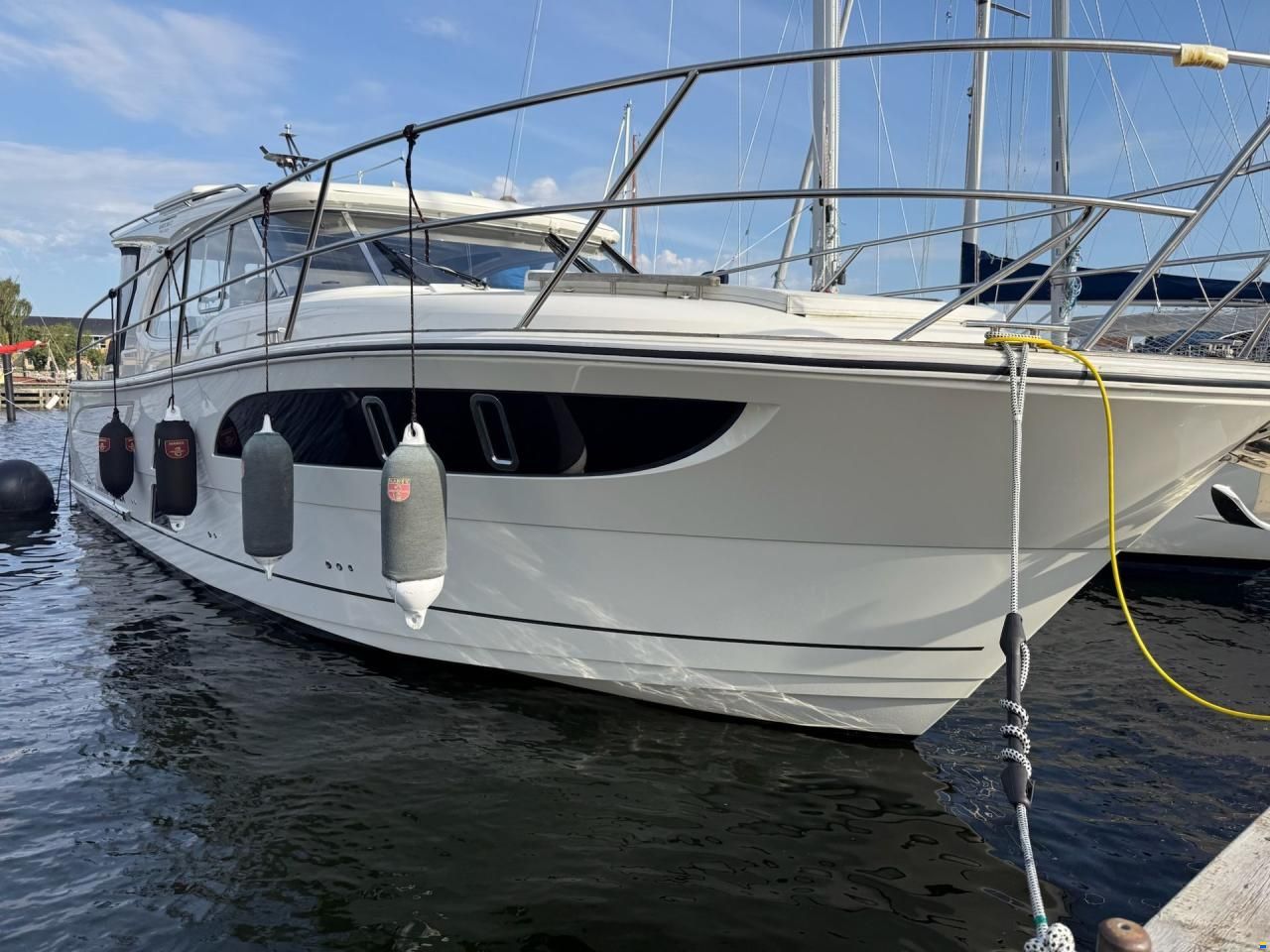 Marex 360 CC
