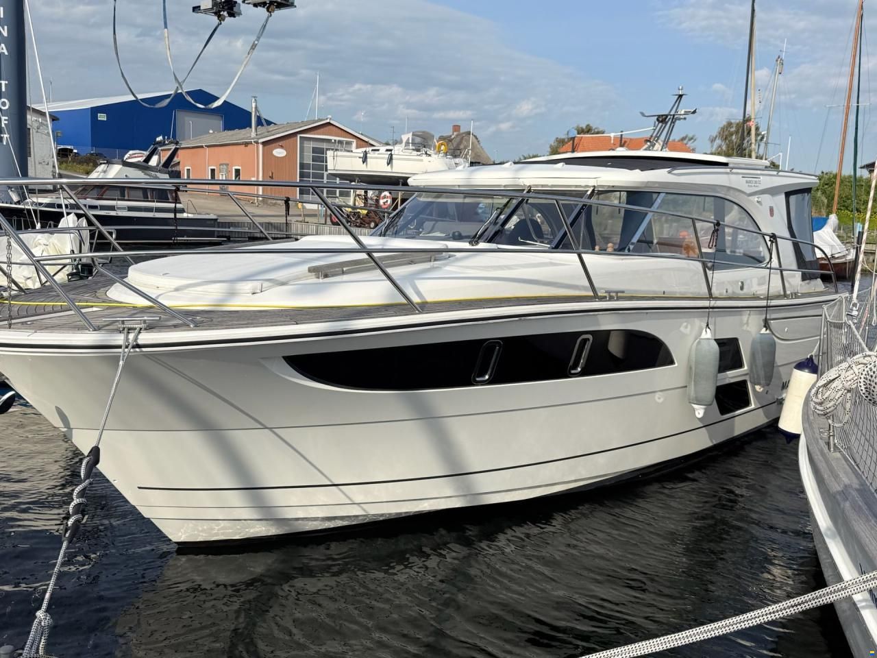 Marex 360 CC