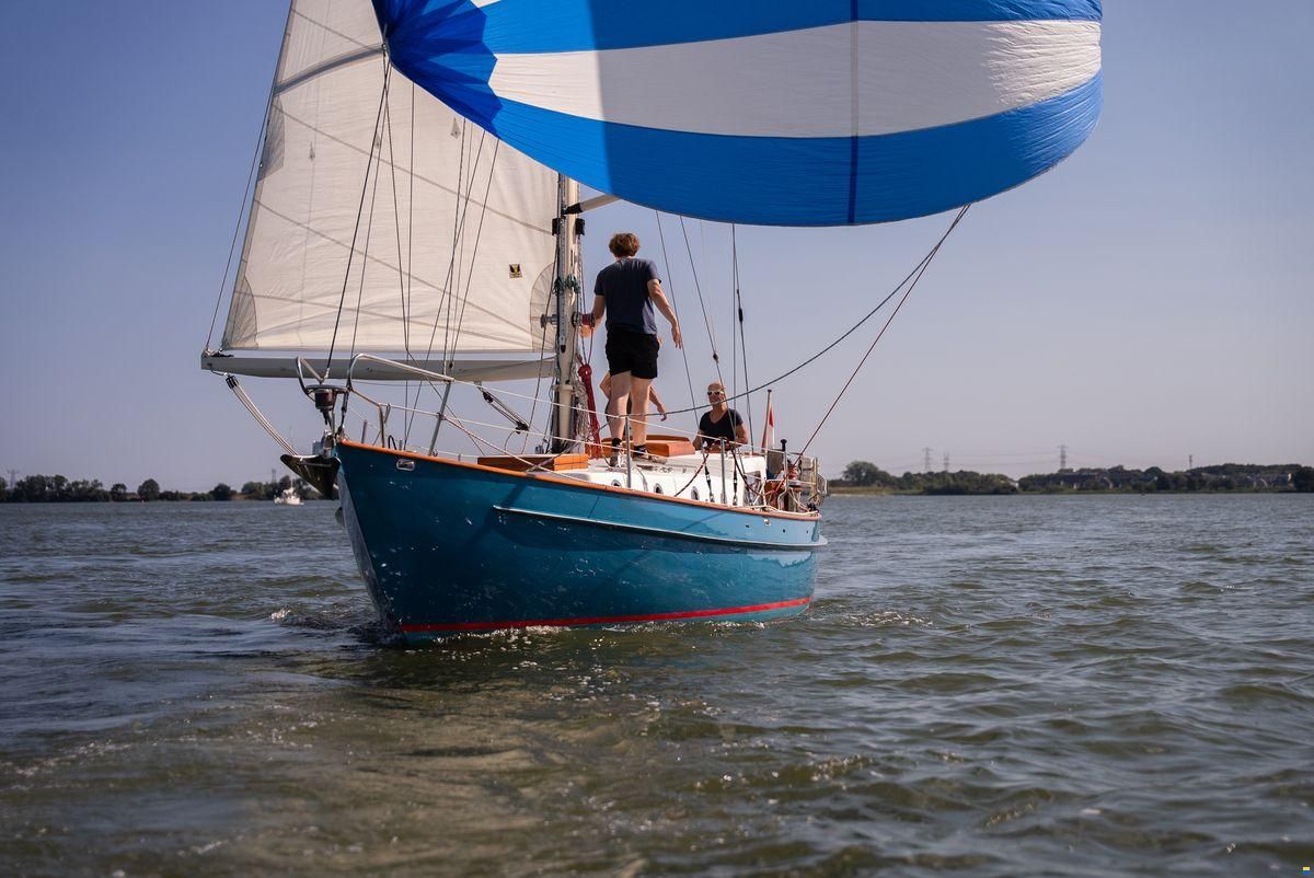Van Dam 37 One Off
