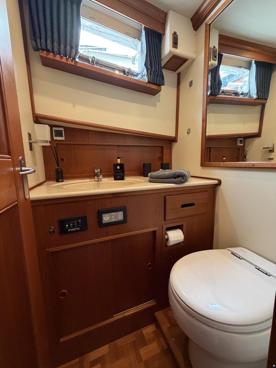 Grand Banks 46 Europa