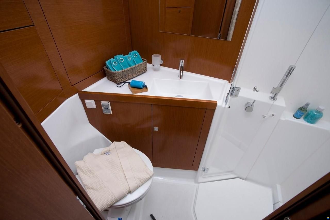 Beneteau Oceanis 45
