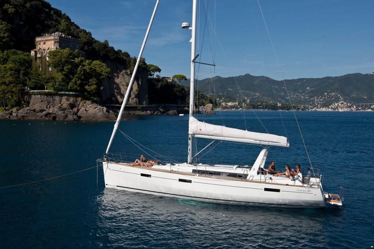 Beneteau Oceanis 45