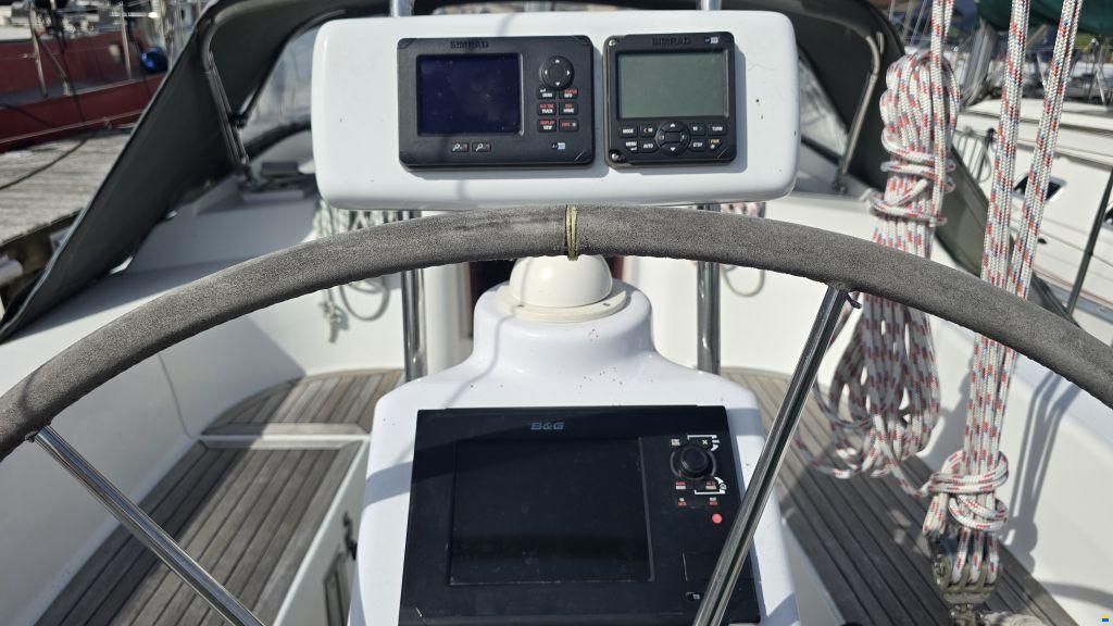 Hanse 350
