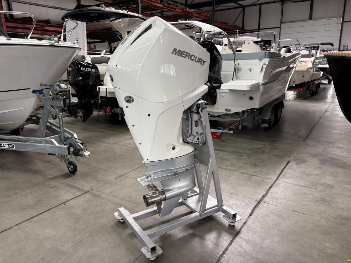 Mercury F200 L Demo motor