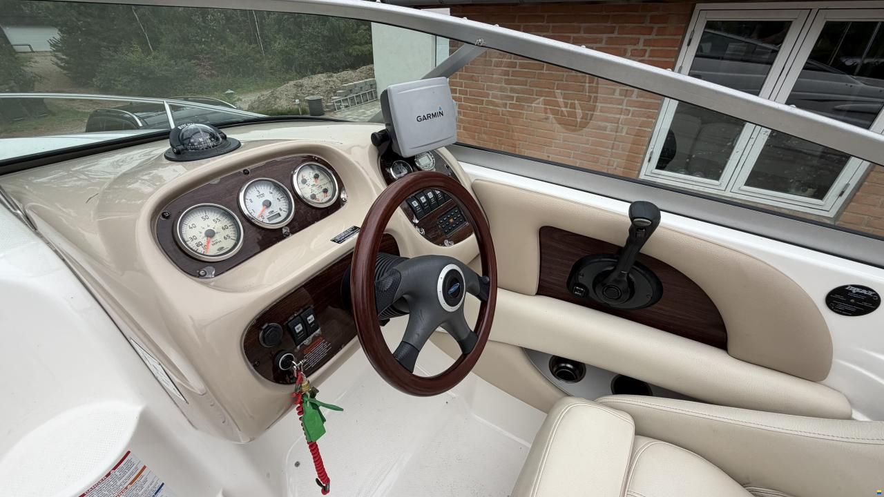 Chaparral 21,5 SSI