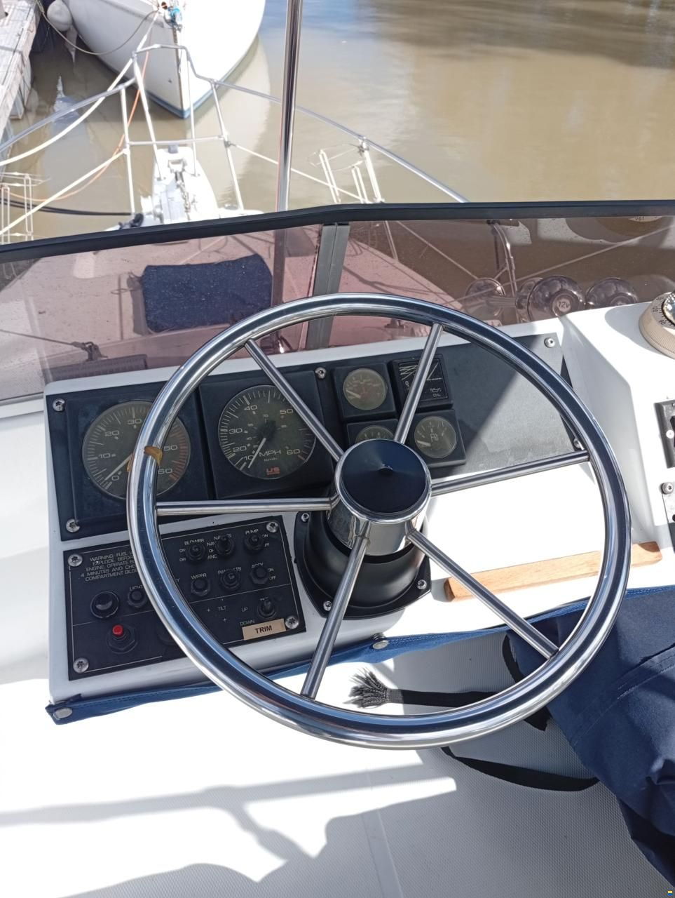 Bayliner Trophy 2560
