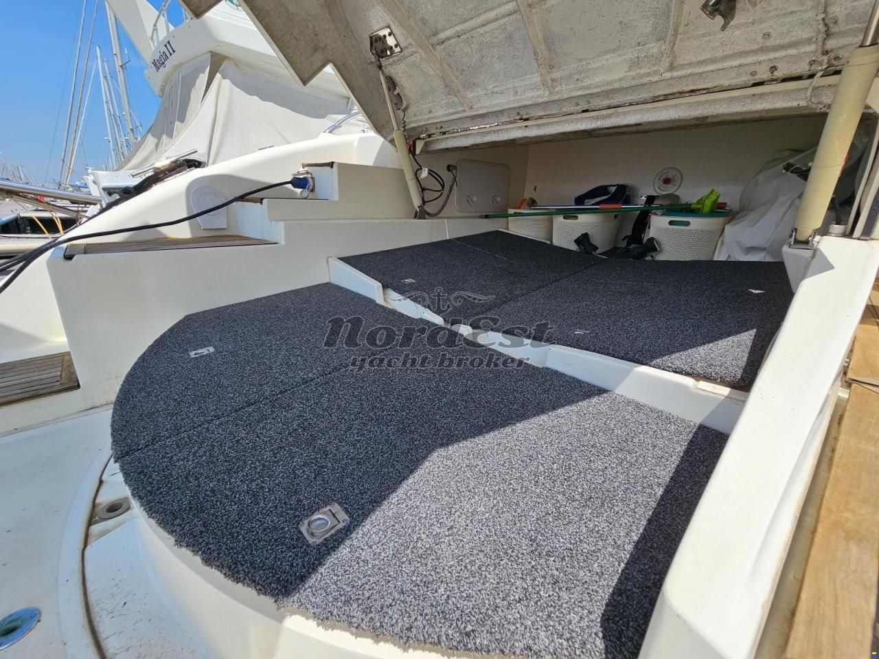 Atlantis 47 HT Hard Top