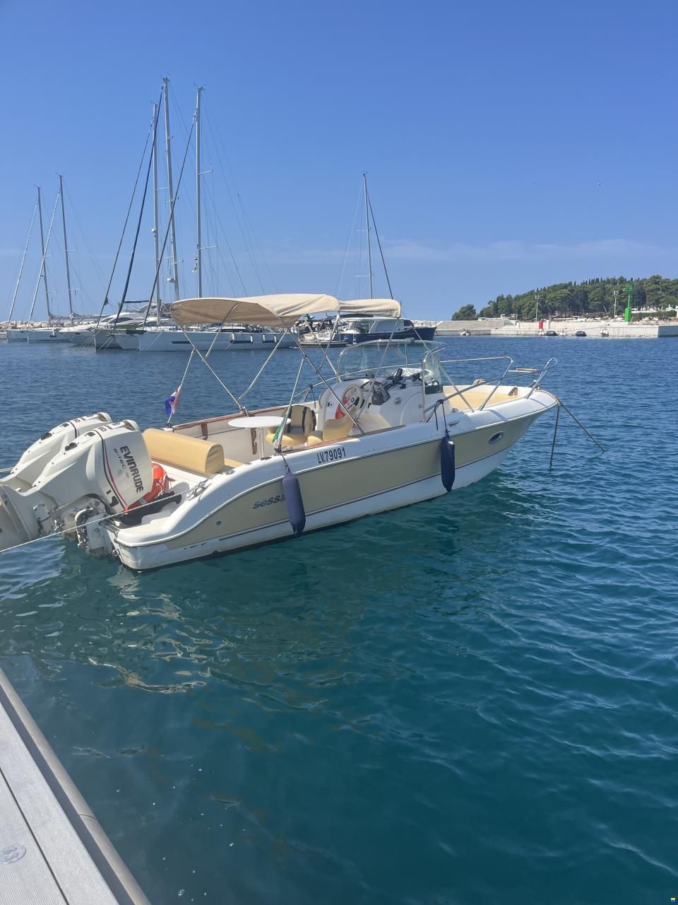 Sessa Key Largo 25