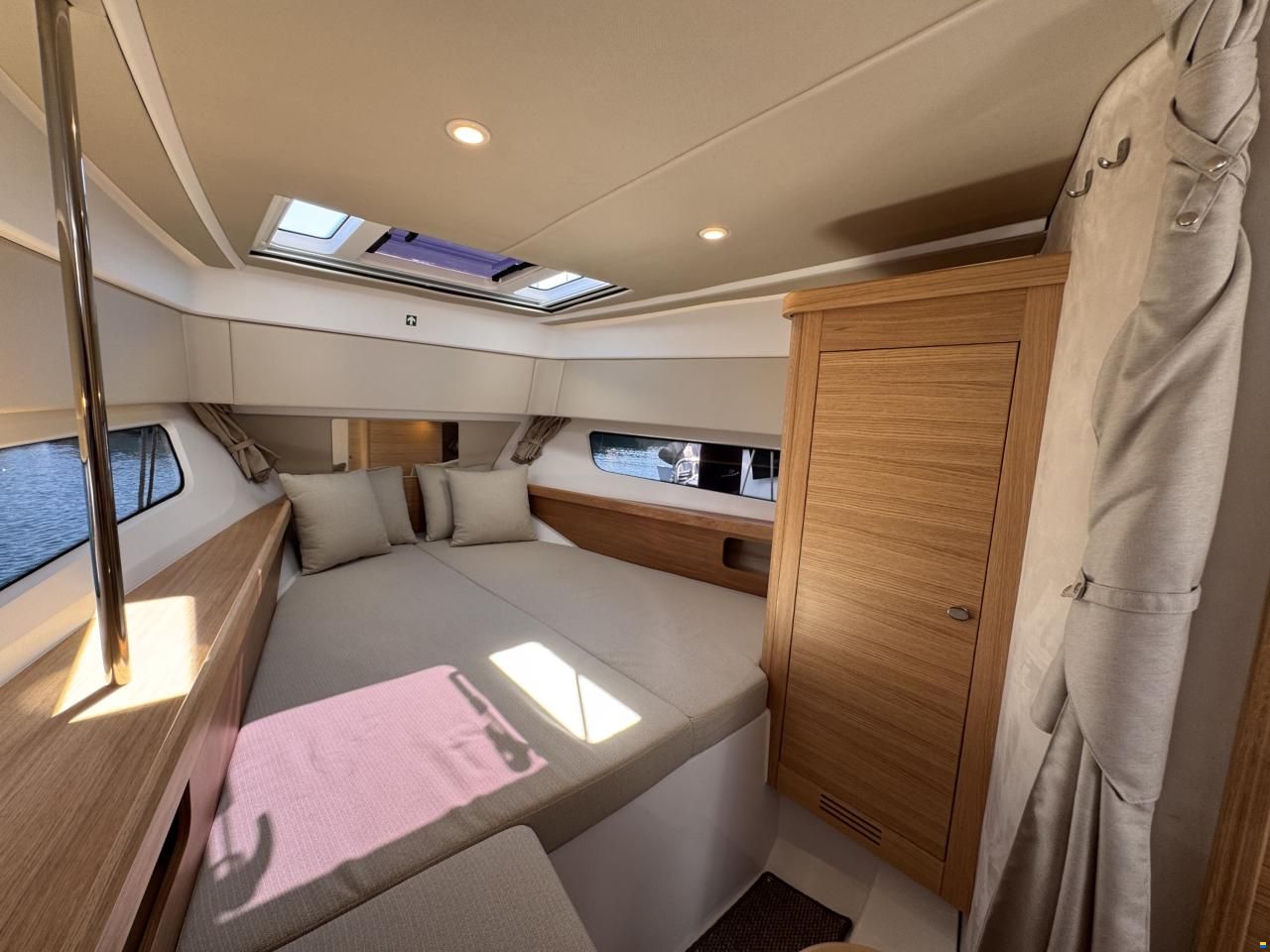 Nimbus SW 42 Targa