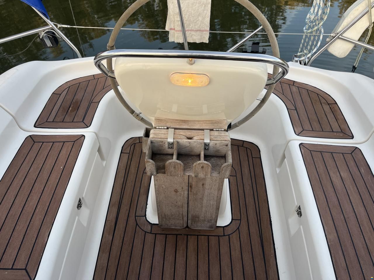 Bavaria 37-3