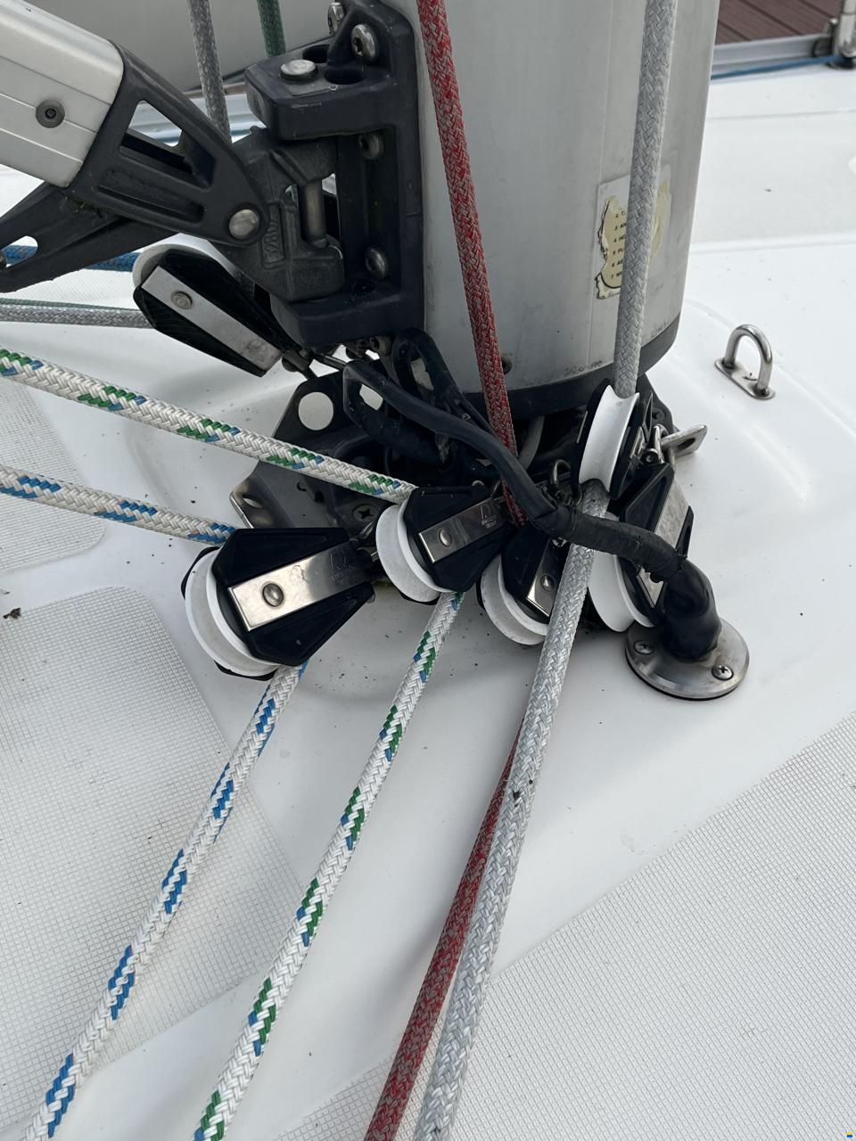 Bavaria 37-3