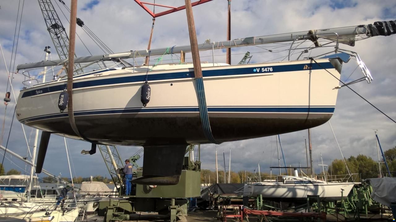 Hallberg-Rassy 310