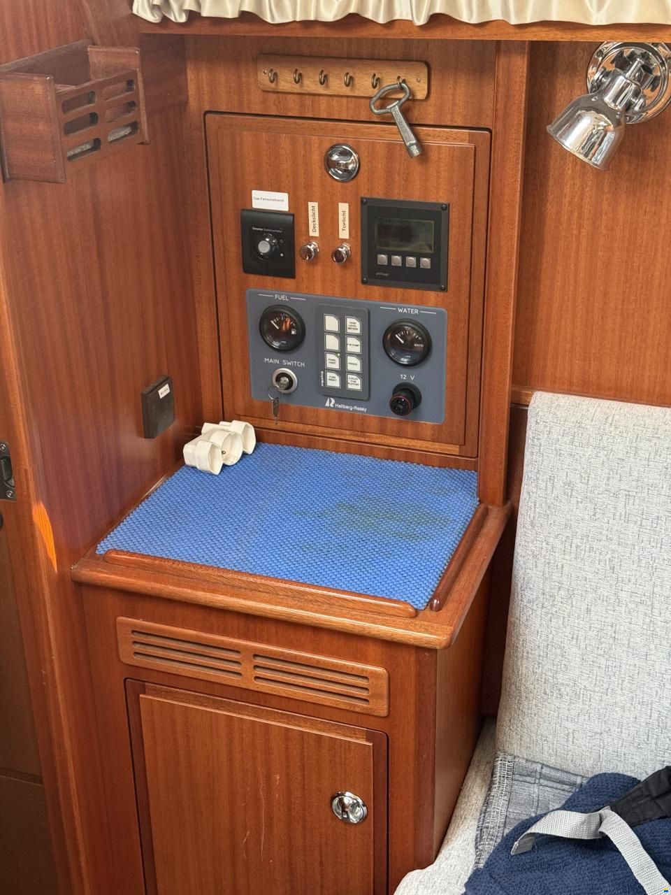 Hallberg-Rassy 310