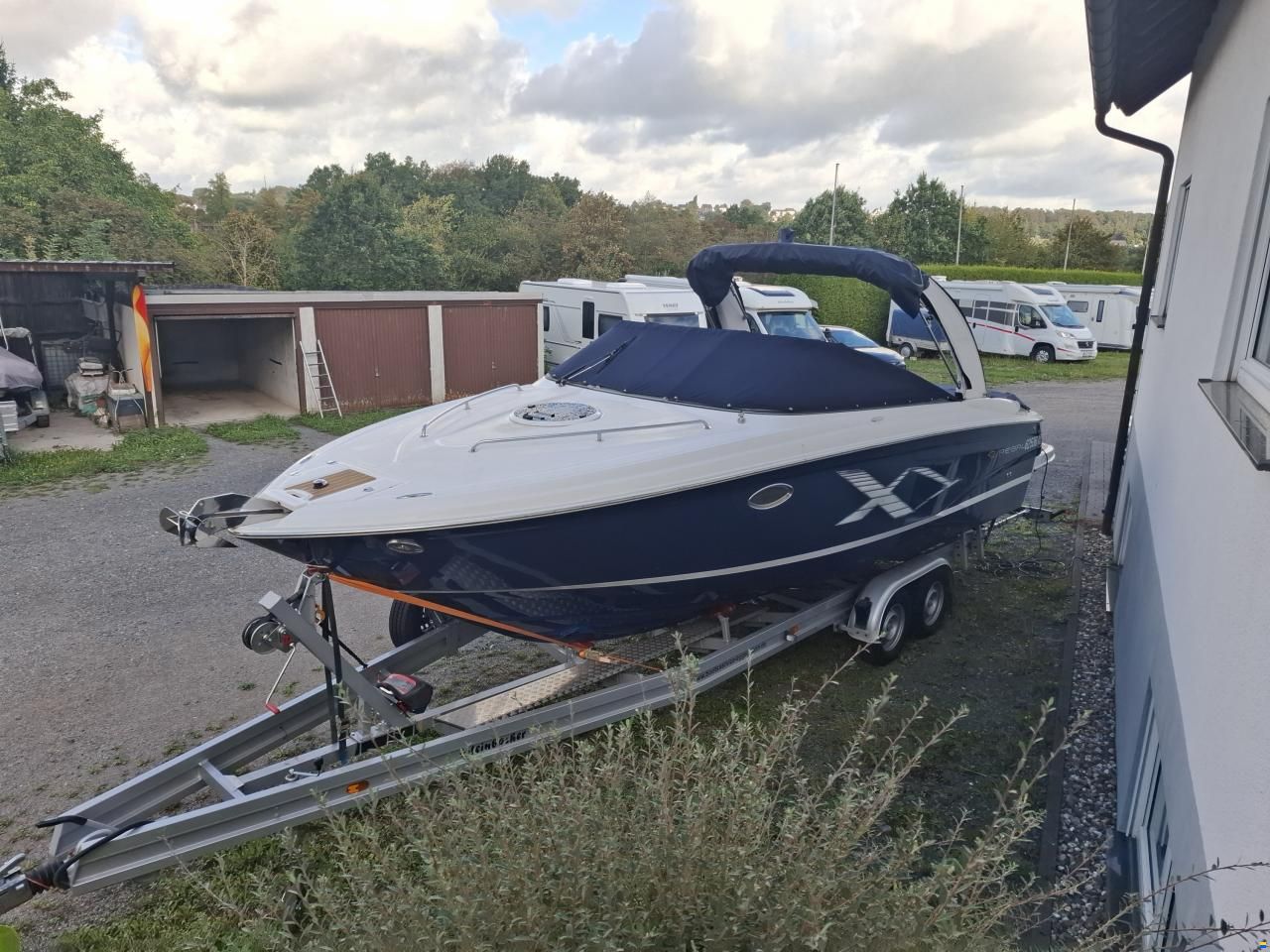 Regal 2750