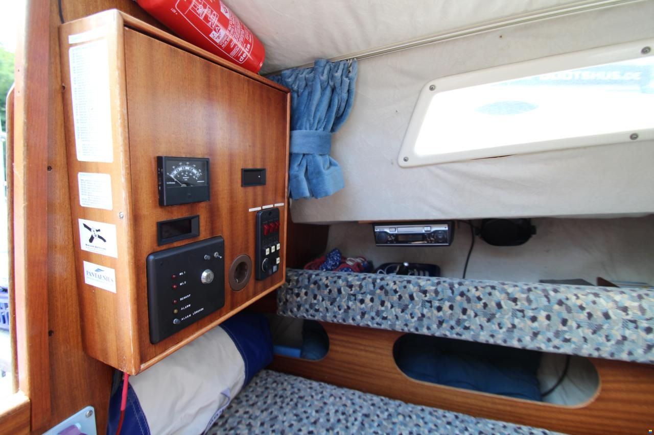 Bavaria 606