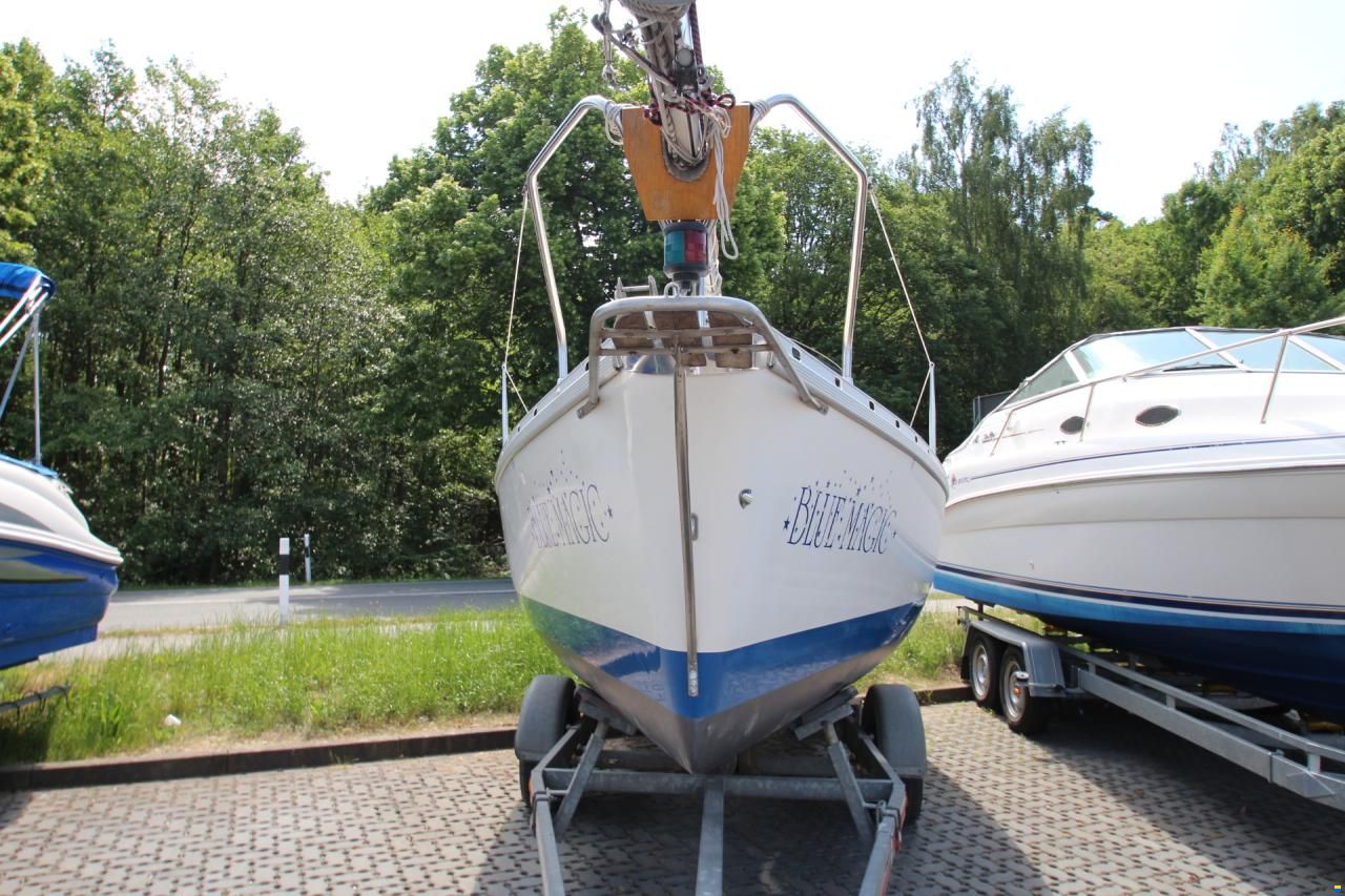 Bavaria 606