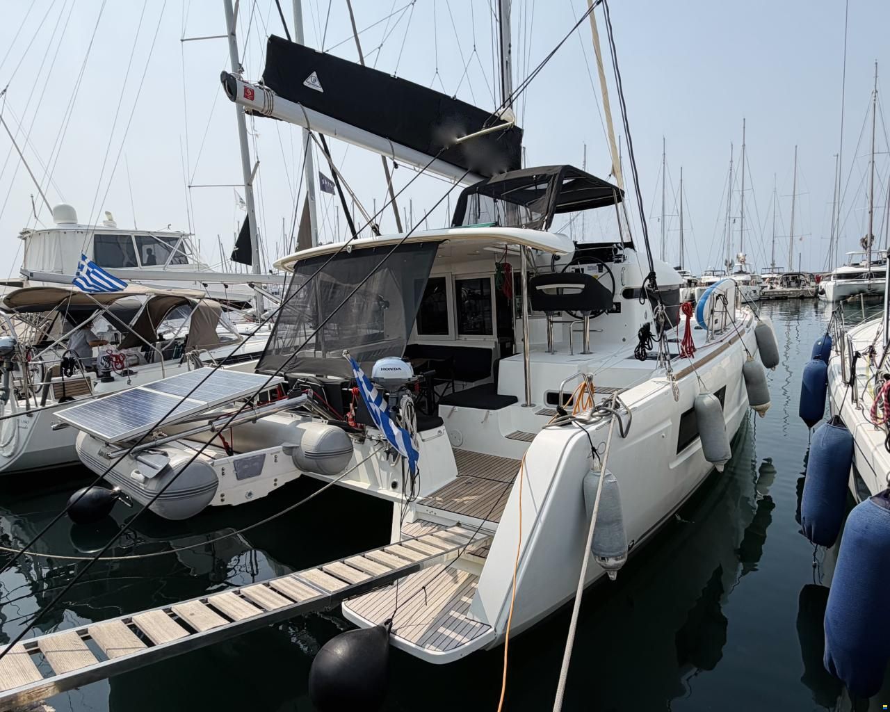 Lagoon 40